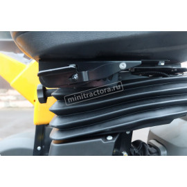 Снегоуборочный райдер Stiga Park PRO 740 IOX 4WD + снегоотбрасыватель